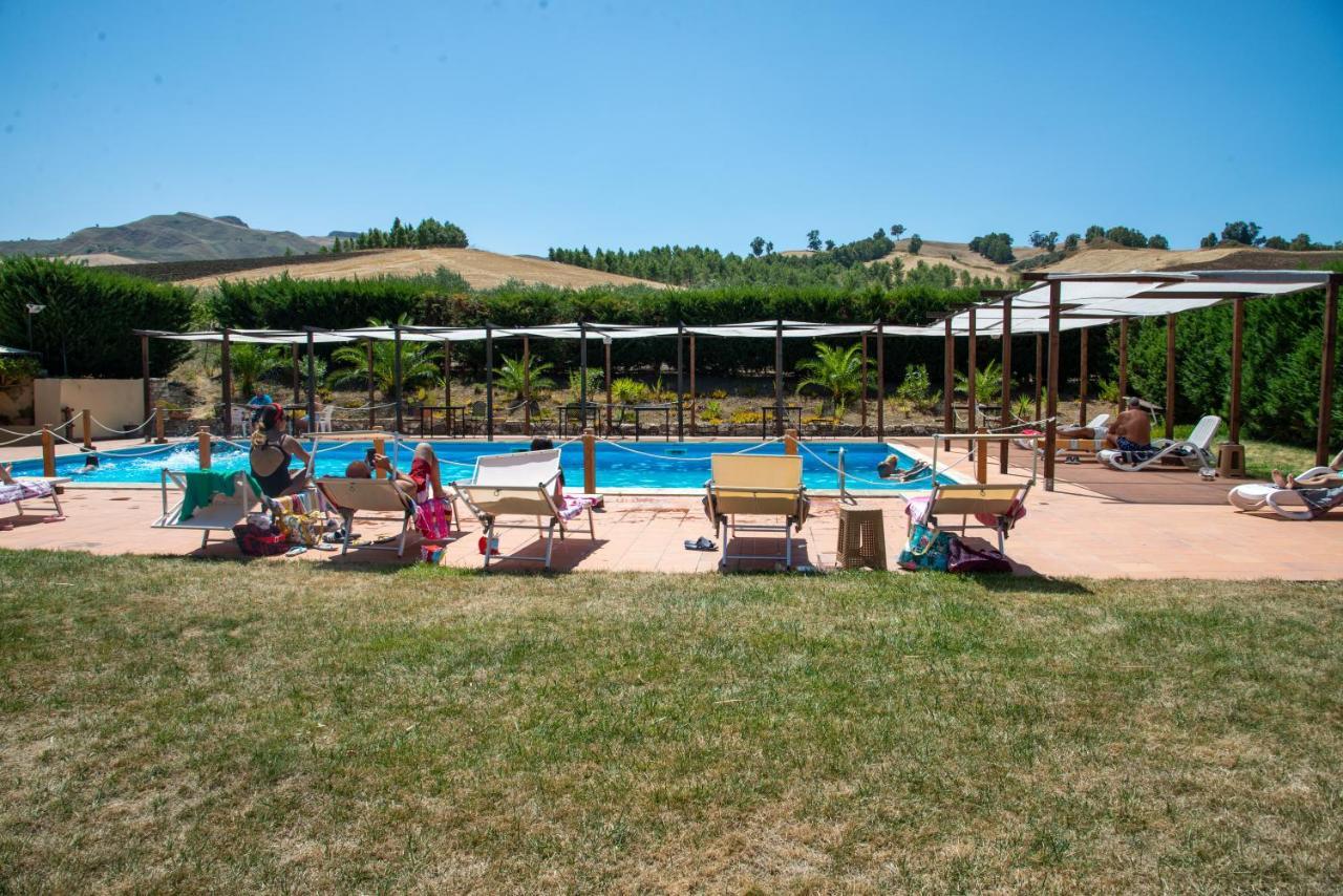 Cammarata Agriturismo Casalicchio מראה חיצוני תמונה